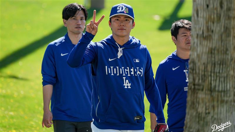 日籍強投山本由伸投入道奇春訓。（圖／翻攝自道奇 X）