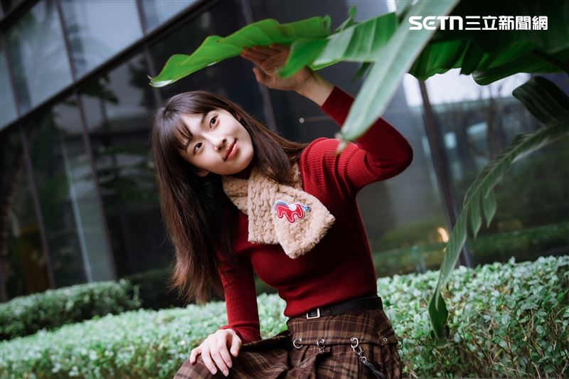 何曼希接受《三立新聞網》專訪。（圖／記者趙于瑩攝影）