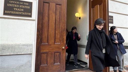 「赴美簽署貿易協定」返台　鄭麗君曝心情