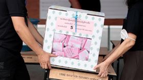 泰國選舉投票站投票箱。（中央社檔案照片）