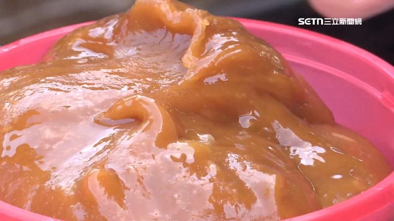 高雄美濃的柴燒年糕也超搶手