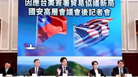 台灣與美國正式簽署「台美對等貿易協定」。（圖／黃耀徵攝）