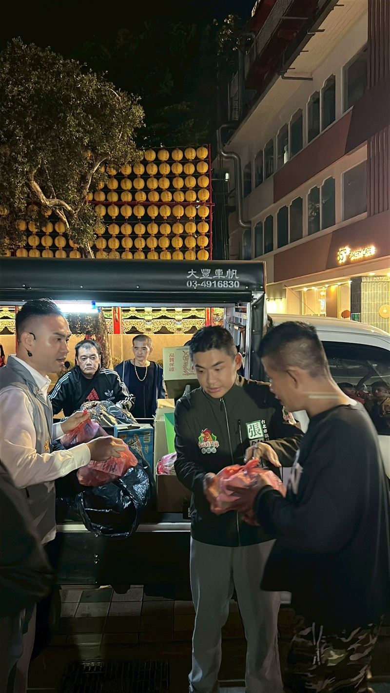 小年夜寒冬送暖　張銘祐：善良與制度並行　才是城市的溫度