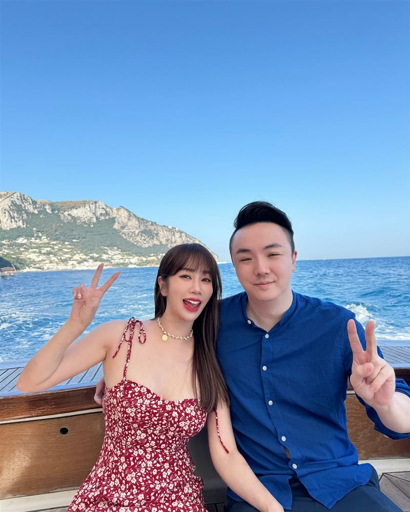 林佩瑤宣布跟武俊傑離婚。（圖／翻攝自臉書）