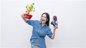 周蕙除夕陪聽眾守歲。（圖／Hit Fm聯播網）