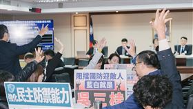 藍白在立法院程序委員會五度封殺國防特別預算。（圖／記者楊士誼攝影）