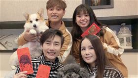 包偉銘與劉依純走歡樂路線迎新年。（圖／翰森娛樂 提供）