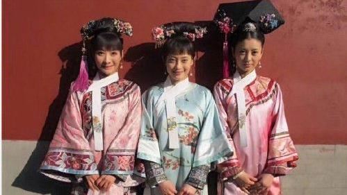 甄嬛傳播出至今十多年仍是話題十足。（圖／翻攝自後宮甄嬛傳微博）