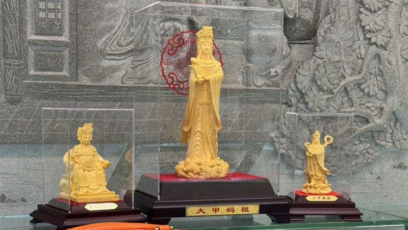 除夕祈福!鎮瀾宮「頭香狀元」可獲金媽祖