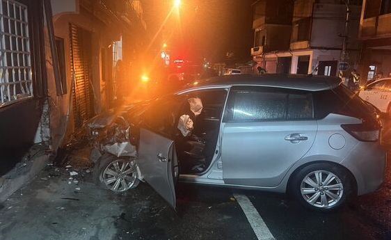 返鄉悲劇!22歲女「開車暴衝」撞死82歲嬤