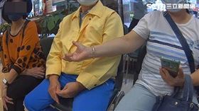 新北蔡婦前往聯邦銀行解除170萬元定存遭勸退。（圖／翻攝畫面）