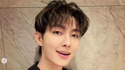 炎亞綸曝刮刮樂「買這款」　秒中獎驚呆網