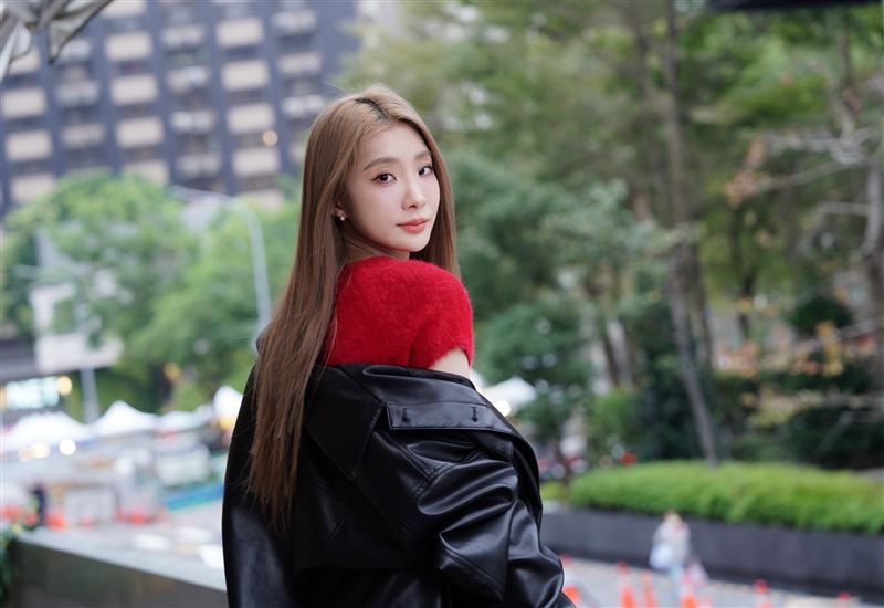 陳華接受《三立新聞網》專訪。（圖／記者趙于瑩攝影）