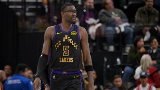 艾頓返家涉持大麻　巴哈馬機場遭警方扣留