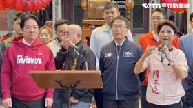 祀典武廟主委林培火突身體不適嘔吐，噴到賴清德的衣物（圖／翻攝畫面）