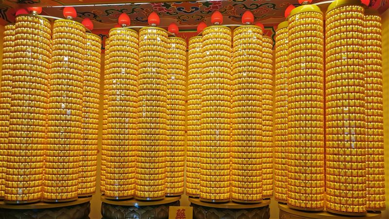 光明燈「最佳時段」曝!做對1事衰運全消