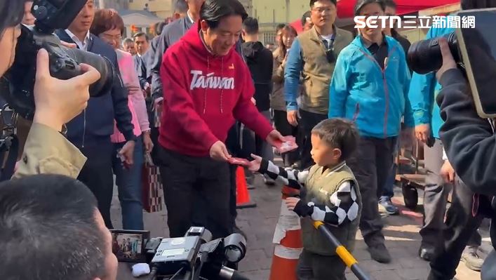被噴嘔吐仍健康!賴清德遇童笑問:總統好