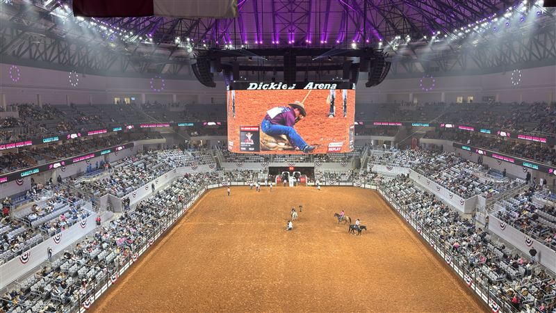 一年一度的牛仔競技表演秀規模盛大宛如牛仔界的NBA。（圖／記者蕭翰弦攝影）