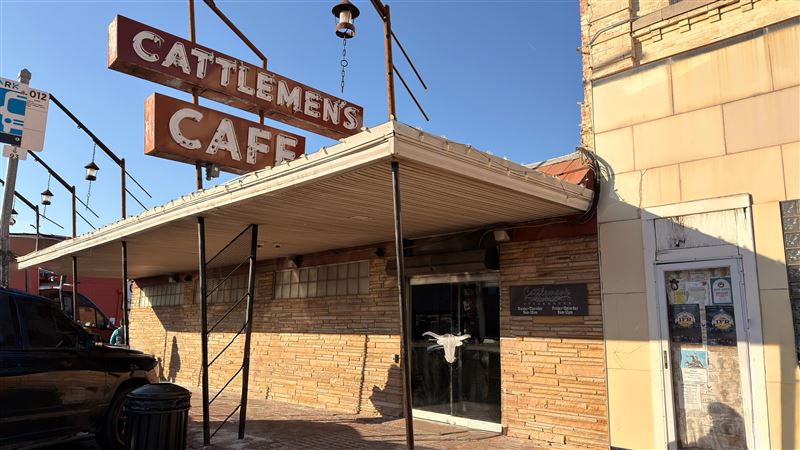 百年老店Cattlemen&rsquo;s餐廳曾吸引3屆美國總統到訪。（圖／記者蕭翰弦攝影）