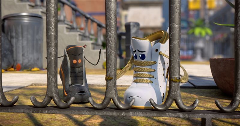 《絕地戰警》馬汀勞倫斯化身幽默的街頭老鞋（左），為初入江湖的非凡提供生存智慧。（圖／原創娛樂提供）