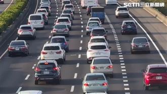 路上塞車「第一台車在幹嘛」？內行揭密