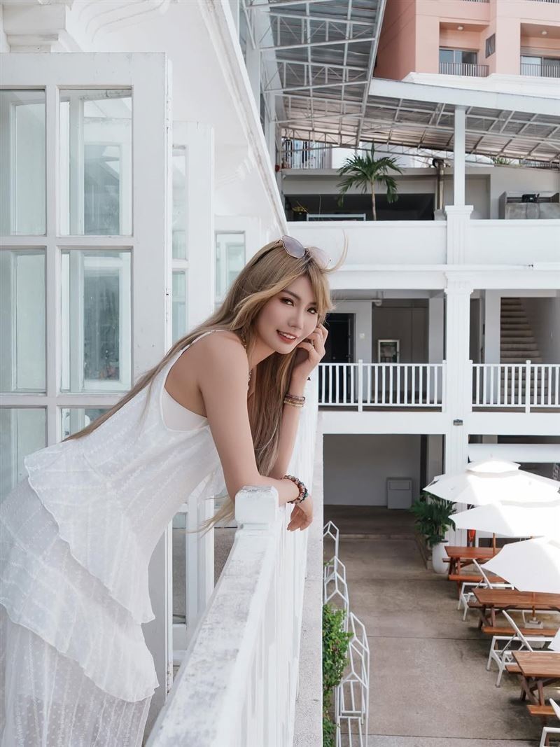 台灣AV女優芷媗拍片碰過一個中非混血男優長達21公分，讓她崩潰直呼：「沒有活動空間。」（圖／翻攝自芷媗IG）