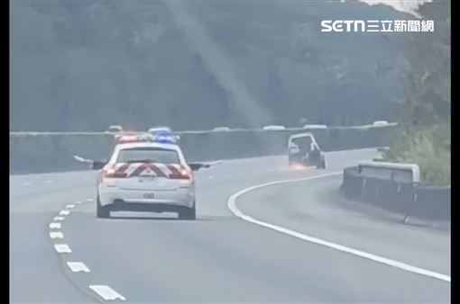 贓車心虛拒檢！輪框磨地起火國道狂飆