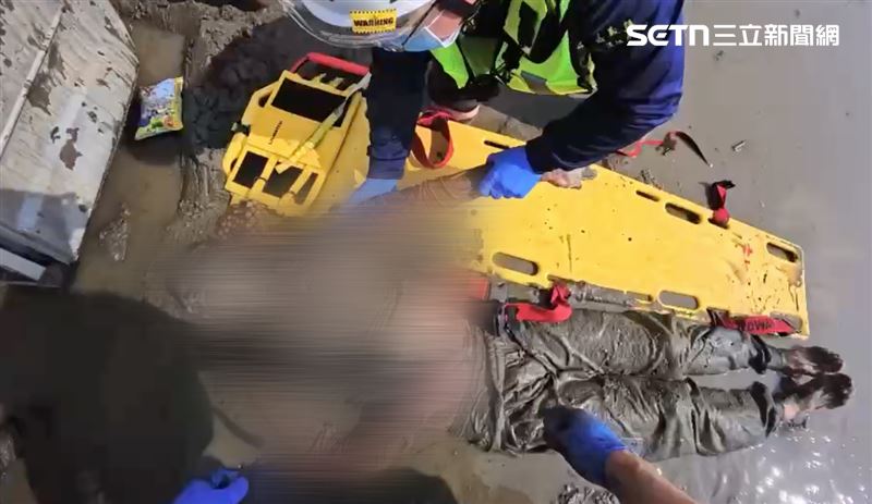 張男輕傷，陳男腦部受創開刀急救中，邱女當場失去生命跡象，經送醫恢復心跳，仍在與死神搏鬥中。（圖／翻攝畫面）