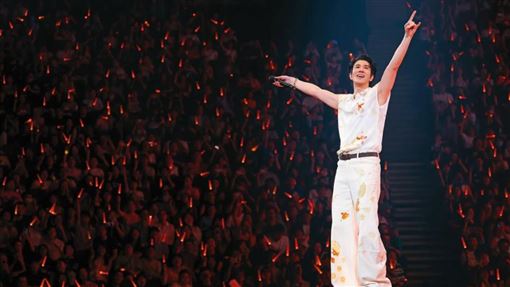 11個月57場演唱會　王力宏狂賺30億票房