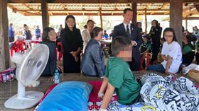 泰國一名10歲男童參加學校童軍營，卻遭高年級學生欺負，下體重傷，導致被迫摘除其中一側睪丸。（圖／翻攝自臉書／สพป.สกลนคร เขต 1）