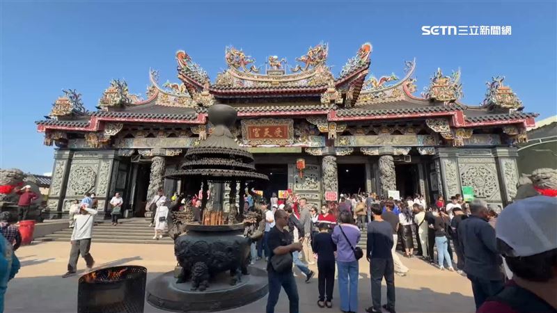 除了紫南宮，南投名間松柏嶺受天宮也非常熱鬧
