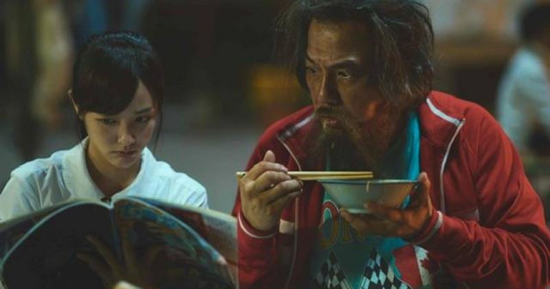 電影《功夫》中，王淨飾演的高中生「乙晶」拜戴立忍為師。（圖／麻吉砥加）