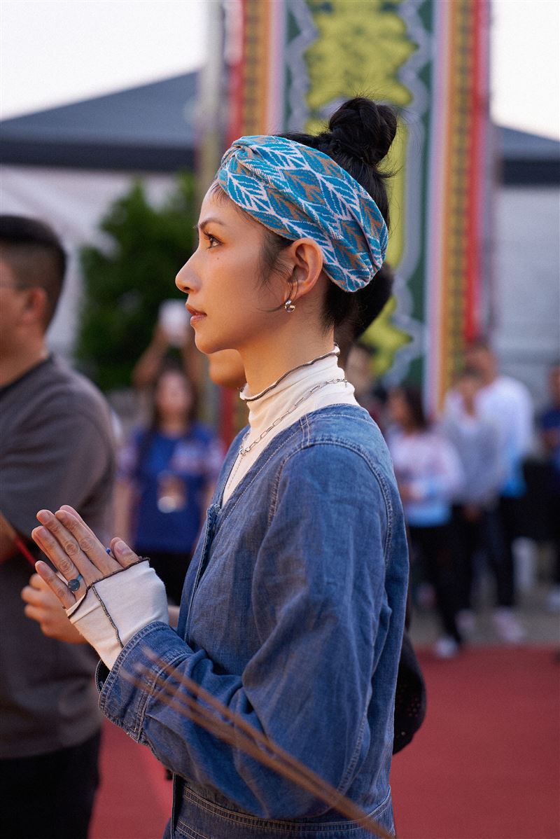 李千娜大年初五正式開工，現身屏東麟洛演出。（圖／劇樂蹦娛樂提供）