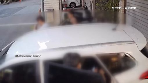 無視禁停告示！過年出遊休旅車硬停騎樓