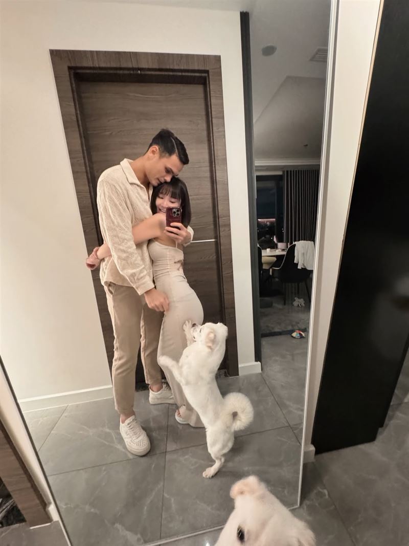 陳芳語和圈外男友感情穩定,新年期間也不斷秀恩愛。(圖/翻攝自IG @lekimberleyy)