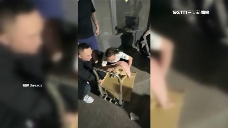 熱心民眾緊急將狗狗送醫急救