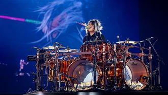 相繼罹大腸癌、腦瘤！知名樂團鼓手過世