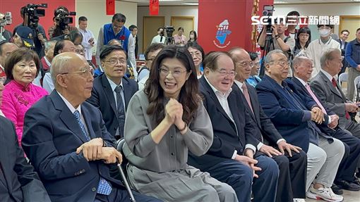 法鼓山撞鐘紅繩離奇抖動！鄭麗文現身解釋