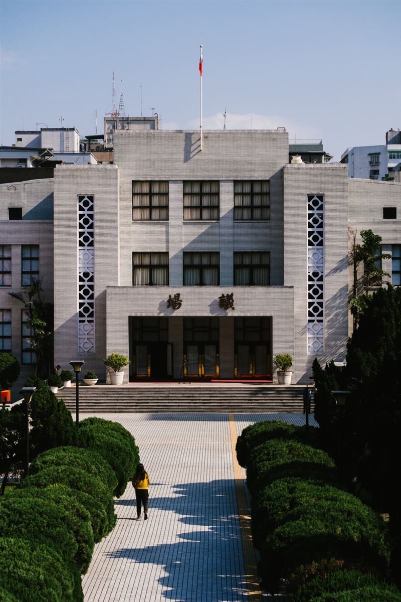 韓國瑜拋出遷建立法院的構想，藍綠立委意見分歧。（圖／記者楊士誼攝影）