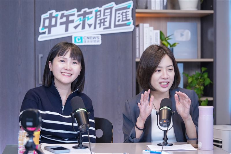 民眾黨台北市議員黃瀞瑩、台北市議員中正萬華區參選人吳怡萱今（23日）接受主持人黃光芹節目《中午來開匯》專訪。（圖／匯流新聞網提供）
