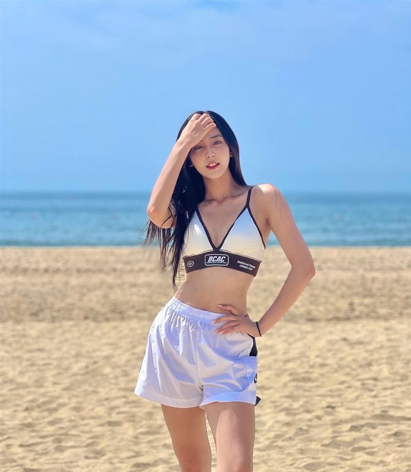 韓國啦啦隊女神睦那京。（圖／翻攝自IG @neck_na_a）