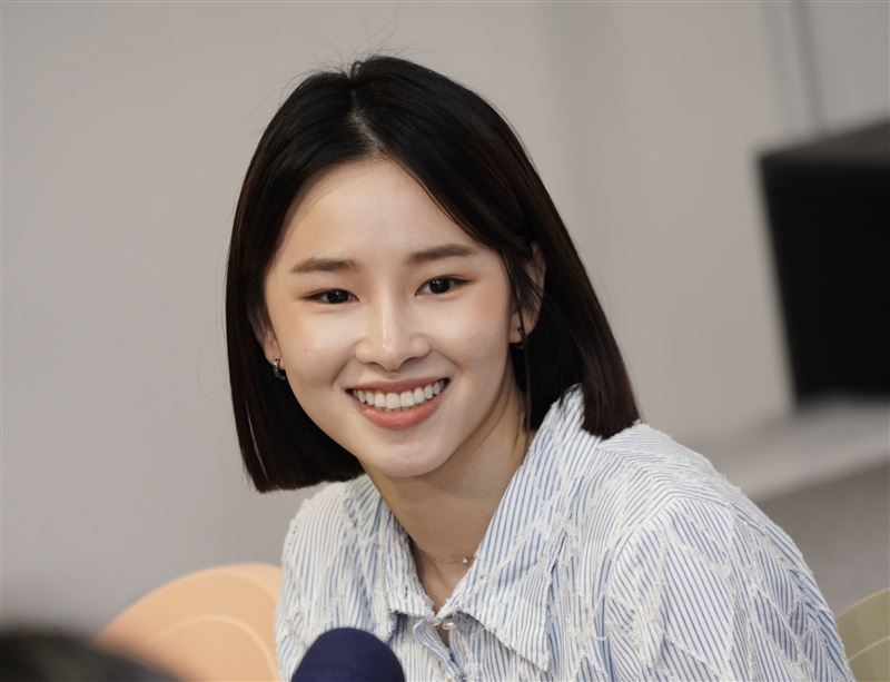 黃莑茗同台前女友盧以恩不尷尬。(圖/記者趙于瑩攝影)