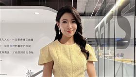 三立新聞台主播李昕芸（如圖）以亮麗外型獲同業主播廖芳潔稱讚。（圖／翻攝自主播李昕芸臉書）