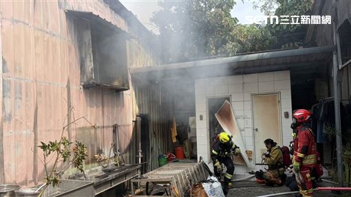 開工太旺！火燒屏東食品工廠　5人急送醫