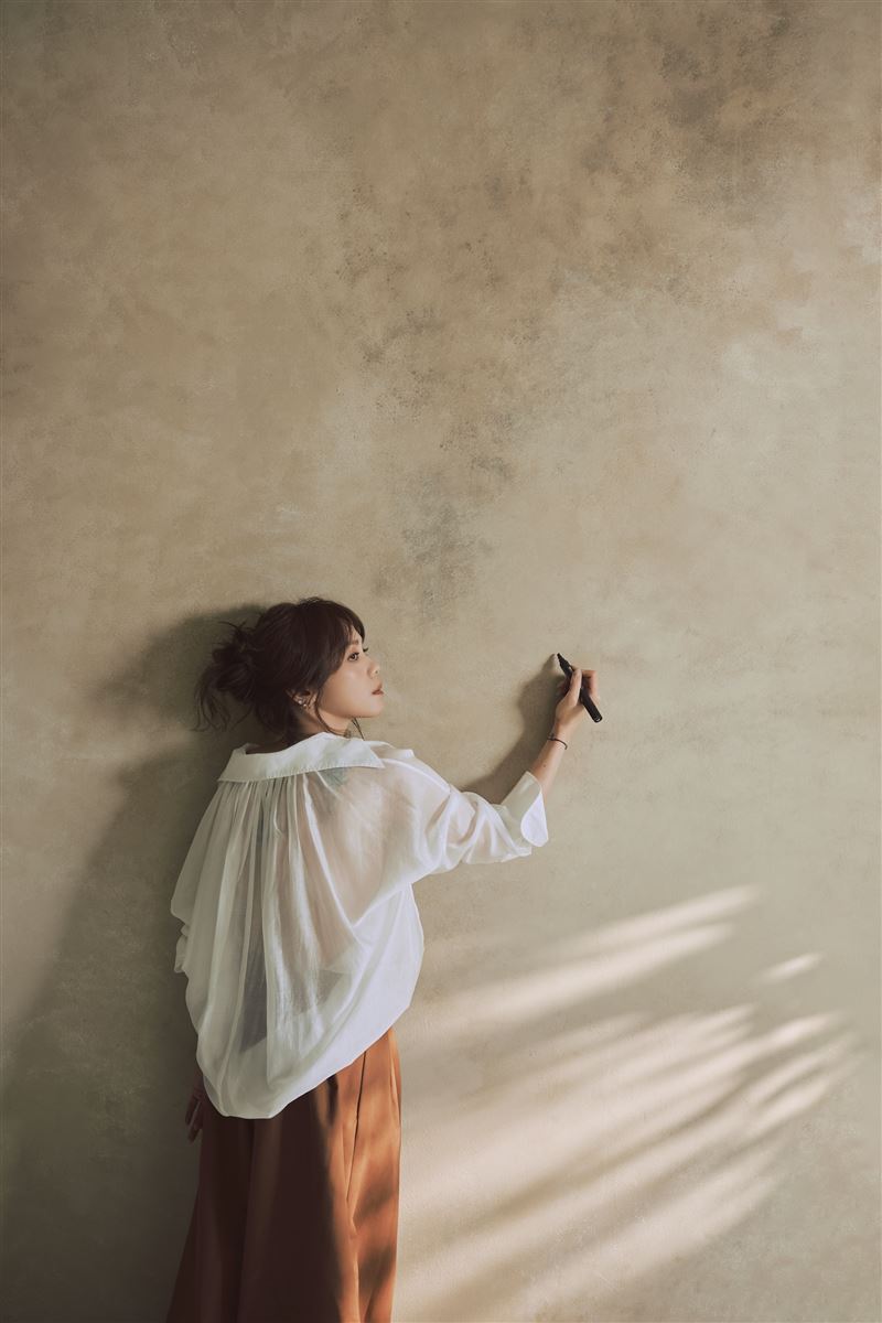 蔡健雅將於4月舉辦「國泰世華銀行 蔡健雅 除此之外 Into The B-Sides 這不是巡迴演唱會」。（圖／躍耳娛樂提供）