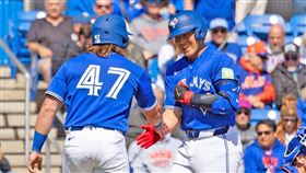 岡本和真擊出熱身賽首轟。（圖／翻攝自MLB推特）