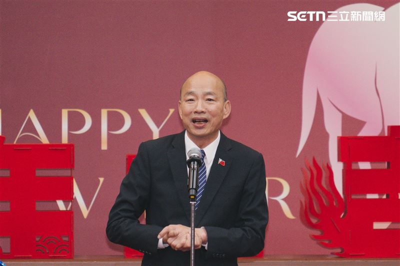 韓國瑜引用李四川昨晚和他說的故事指出，受中華文化教育長大的人，心中永遠住著包青天。（圖／記者楊士誼攝影）