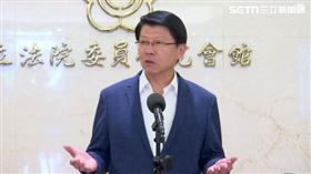 謝龍介抱怨，以後「誰願意娶台灣的女孩？誰願意嫁給台灣的男生？」（圖／翻攝畫面）