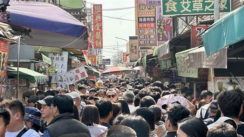 年吸2200萬人次!鹿港老街穩坐人氣王寶座