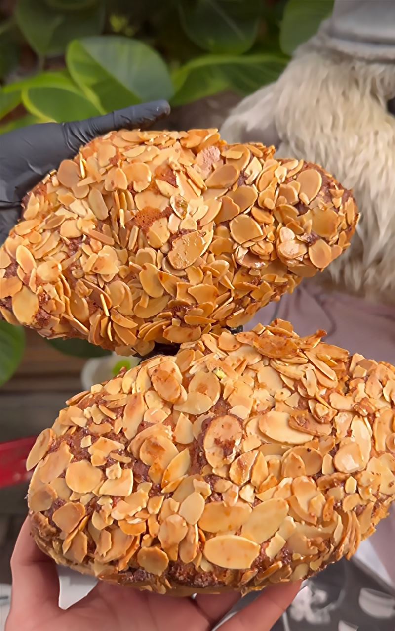 Teddy Beurre House的杏仁可頌，入口可感受豐富堆疊的奶油香氣。（圖／品牌業者提供）